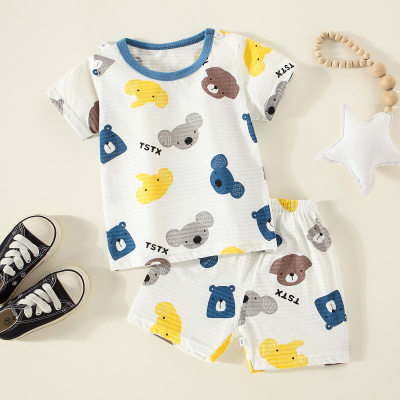 Top e pantaloncini da pigiama casual con animali da bambino