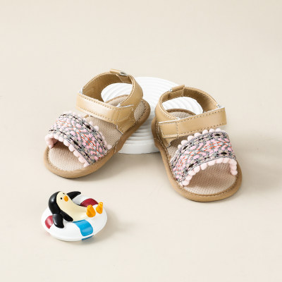 Sandali in velcro con punta aperta patchwork motivo floreale per neonata