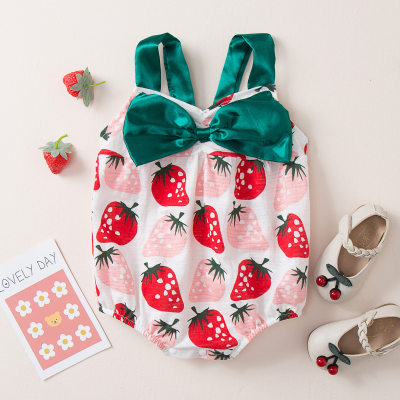 Summer new strawberry romper triangle romper baby one-piece baby outdoor climbing clothes