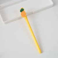 Versione coreana della penna neutra del simpatico cartone animato, piccola penna ad acqua fresca e creativa per studenti  Multicolore