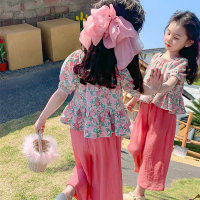 Summer girls suit new small and medium children's pastoral style short-sleeved top nine-point pants two-piece suit  Pink