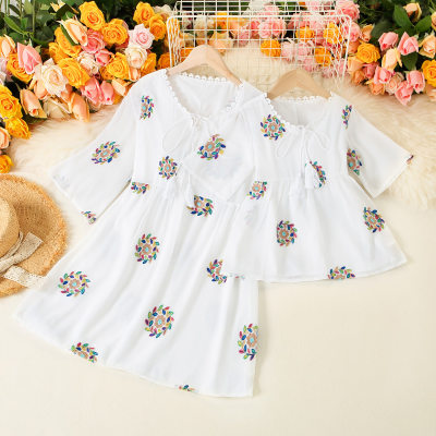 Elegant Floral Print Short Sleeve Dress for Mom and Me