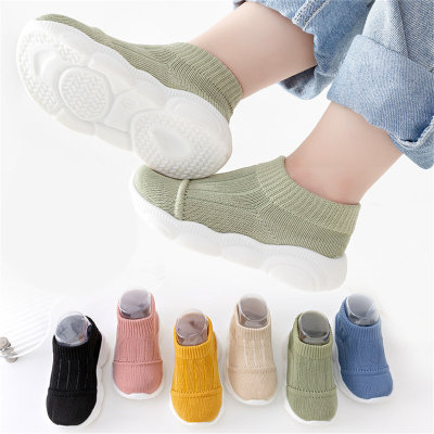 Chaussures tricotées antidérapantes de couleur unie pour tout-petits