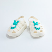 Sandalias huecas con decoración de conejito de color sólido para niña pequeña  Blanco