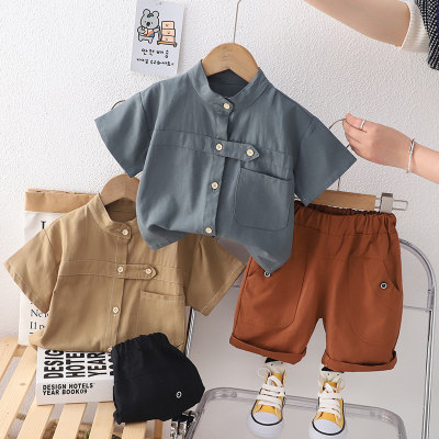 Small and medium-sized boys' short-sleeved summer clothes for children, solid color shirts, two-piece suits