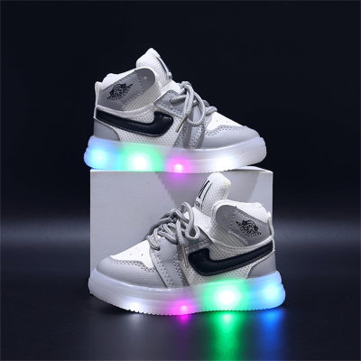 Children's color matching high top light up sneakers