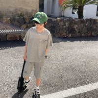 Men's and women's suits summer thin sports suits 2023 new middle-aged children's T-shirt five-quarter pants casual Korean style two-piece set  Gray