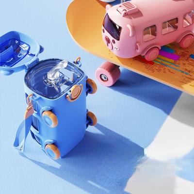 Baby bus creativo tazza di acqua di paglia tazza di giocattolo per bambini tazza di plastica per scuola carino tazza di acqua per asilo