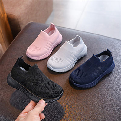 Children's solid color slip-on soft sole sports shoes
