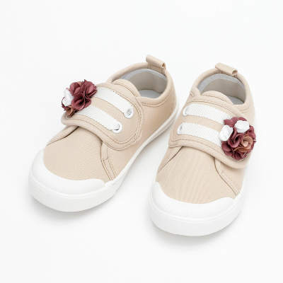 Sapatos de lona florais de baixo vínculo para crianças