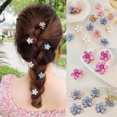 Mini-Haarnadel in Blumenform für Mädchen