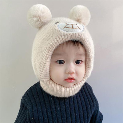 Bonnet tricoté style ours en pur coton pour bébé