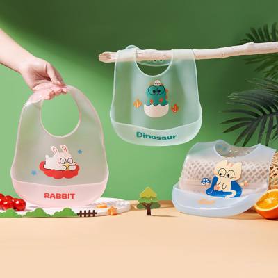 Babero Súper suave impermeable de silicona con dibujos animados para bebés y niños pequeños, babero para comer, suplemento de alimentos para bebés
