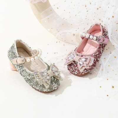 Zapatos de velcro con decoración de cuentas y lazo de lentejuelas para niña pequeña