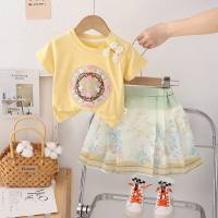 New summer style comfortable and fashionable round button short-sleeved short skirt suit for small and medium-sized children, fashionable girls summer suit  Yellow