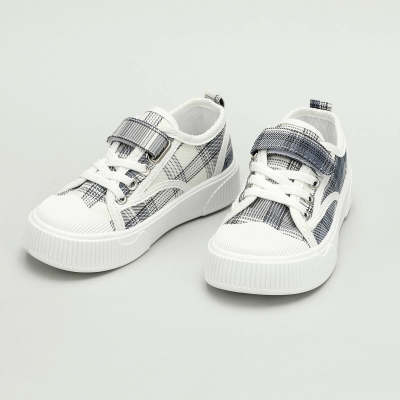 Kid Classic Check Pattern Sneakers