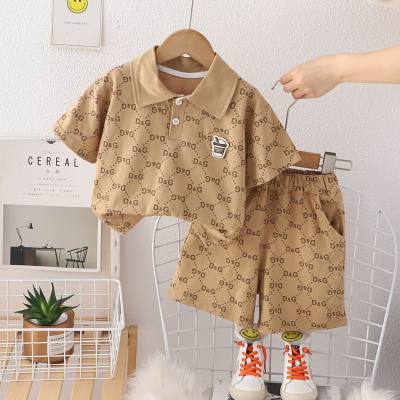 New summer style for small and medium children, comfortable and fashionable, full-printed diamond-shaped letter short-sleeved suit, fashionable boy summer short-sleeved suit