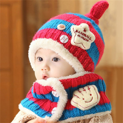 2-piece Toddler Girl Pure Cotton Striped 3D Star Button Decor Wool-lined Knitted Hat & Matching 3D Hand-shaped Decor Scarf