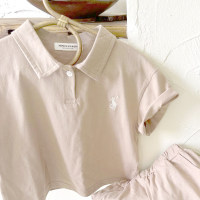 Kinder anzüge sommer neue jungen und mädchen bestickte polo-shirts baby kurzarm shorts stilvolle zwei-stück anzüge  Kaffee