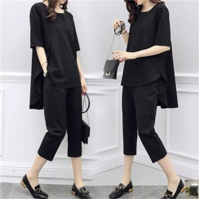 2PCS Loose and slim short-sleeved tops and casual cropped pants two-piece set