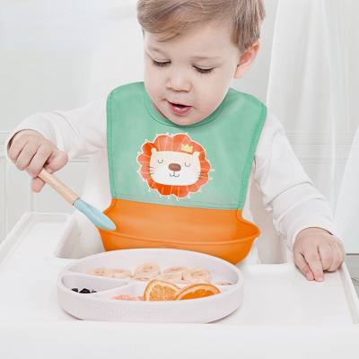 Baby eating bibs waterproof and dirt-proof infant children's breathable three-dimensional silicone feeding food bibs super soft children's bibs