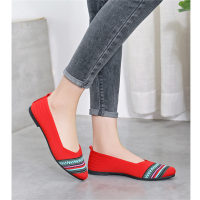 Chaussures à enfiler à semelle souple pour femmes, chaussures confortables et respirantes, nouveau style  rouge