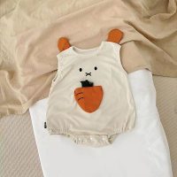 Newborn baby baby clothes, male and female baby onesies, summer short-sleeved romper, cute and super cute going out clothes, trendy  Beige
