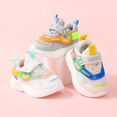 Zapatillas deportivas con velcro color block para niños pequeños