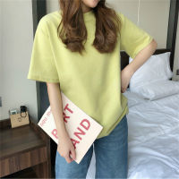Teen girl solid color t-shirt  Green