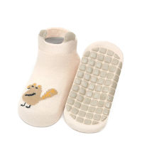 Calcetines antideslizantes con patrón de animales de dibujos animados de algodón puro para bebés  Beige