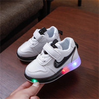أحذية رياضية ملونة ومضيئة LED للأطفال  أسود