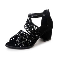 Summer new solid color hollow back zipper fish mouth women's fashionable thick high heel sandals  Black