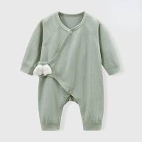 Neugeborenen-Baby-Kleidung Neugeborenen reine Baumwolle ohne Knochen Strampler Krabbelkleidung Frühling und Herbst Baby vier Jahreszeiten Baby-Overall  Grün