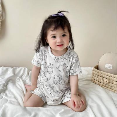 Thin baby clothes for boys summer rompers for girls super cute short-sleeved crawling clothes summer clothes stylish jumpsuit