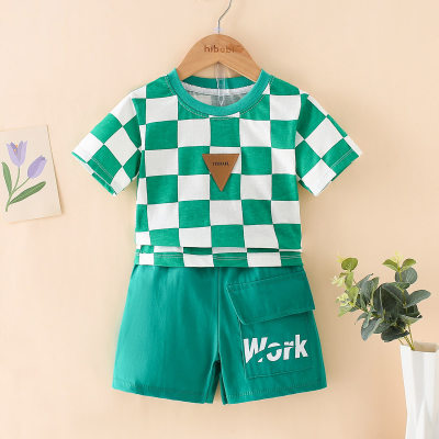 2-piece Toddler Boy Plaid Printed Short Sleeve T-shirt & Letter Printed Shorts