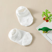 Einfarbige, rutschfeste Baby-Socken aus reiner Baumwolle  Weiß