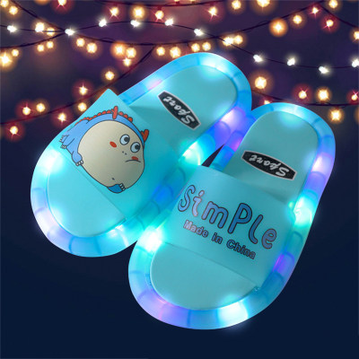 Luminous cartoon pattern slippers for middle and large children