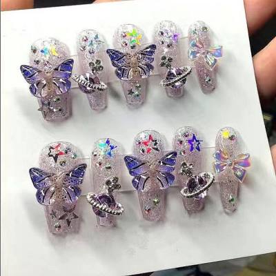 Pezzo di nail art finito con patch rimovibile per manicure indossabile fatta a mano, leggera e lussuosa, con farfalla tridimensionale, aurora, pianeta