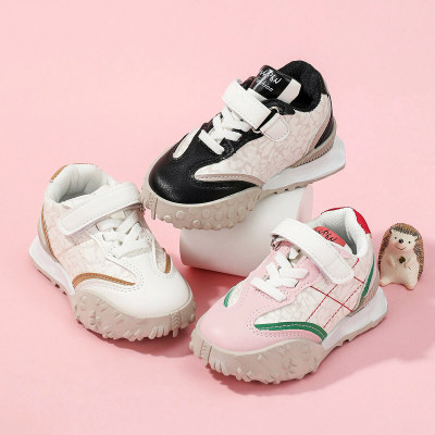 Zapatillas deportivas de velcro decorativas con cordones y bloque de color de cuero PU para niños pequeños
