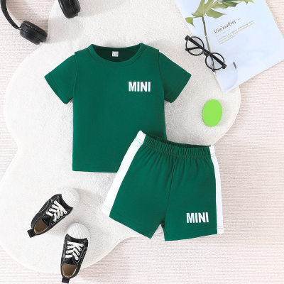 Fashionable and versatile sports print tops + shorts for infants and young children