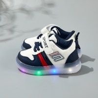 حذاء رياضي بشريط فيلكرو مرقعة بألوان LED للأطفال الصغار  أزرق