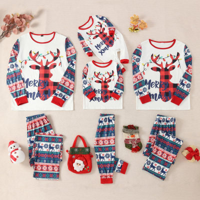 Conjunto de pijama con pantalones y top de manga larga con estampado de ciervos de dibujos animados navideños a juego con la familia