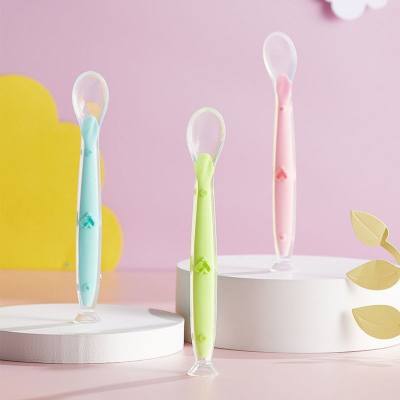 Factory direct sales suction cup silicone spoon can stand silicone spoon baby silicone spoon baby feeding spoon full soft spoon
