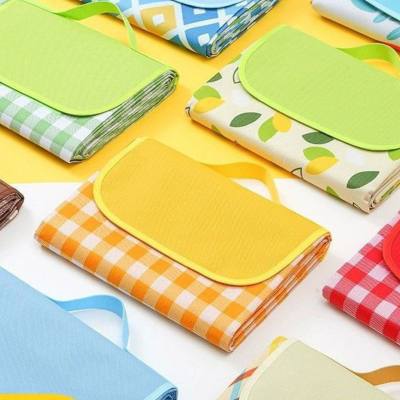 Picnic mat, portable picnic mat, outdoor thickened mat, moisture-proof mat, beach mat, lawn mat, outdoor picnic