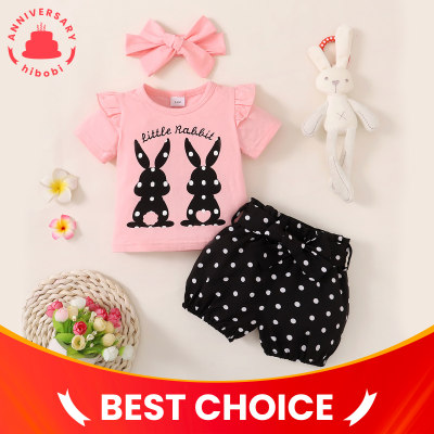 Camiseta com estampa de coelho fofo bebê menina, shorts de bolinhas e faixa de cabeça