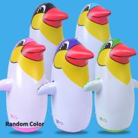 Juguete inflable del vaso del juguete del pvc del pingüino inflable animal del vaso colorido del pingüino  Multicolor