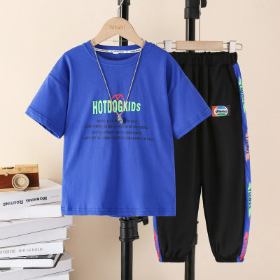 Camiseta de manga corta con estampado de letras Kid Boy de 2 piezas y pantalones a juego