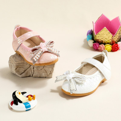 Chaussures velcro à décor de nœud papillon de couleur unie pour toute-petite fille