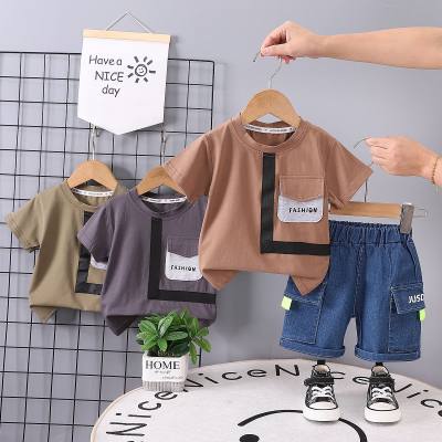 Boys summer suit 2024 new stylish baby summer suit cartoon short-sleeved shorts ribbon two-piece children's suit
