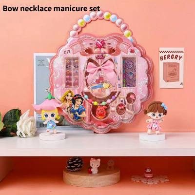 Bow Necklace Manicure Set